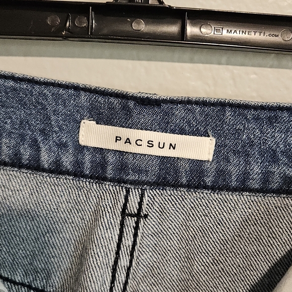 PacSun Blue Jeans with bandana patchwork size 23 - Picture 7 of 13